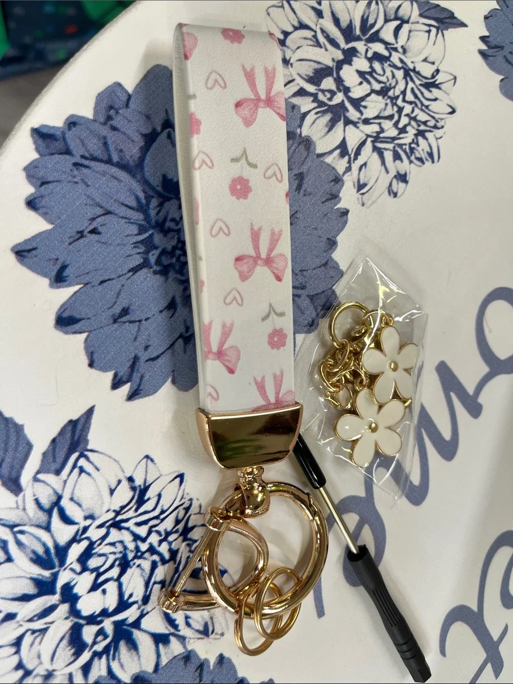 Wristlet Charm Kit